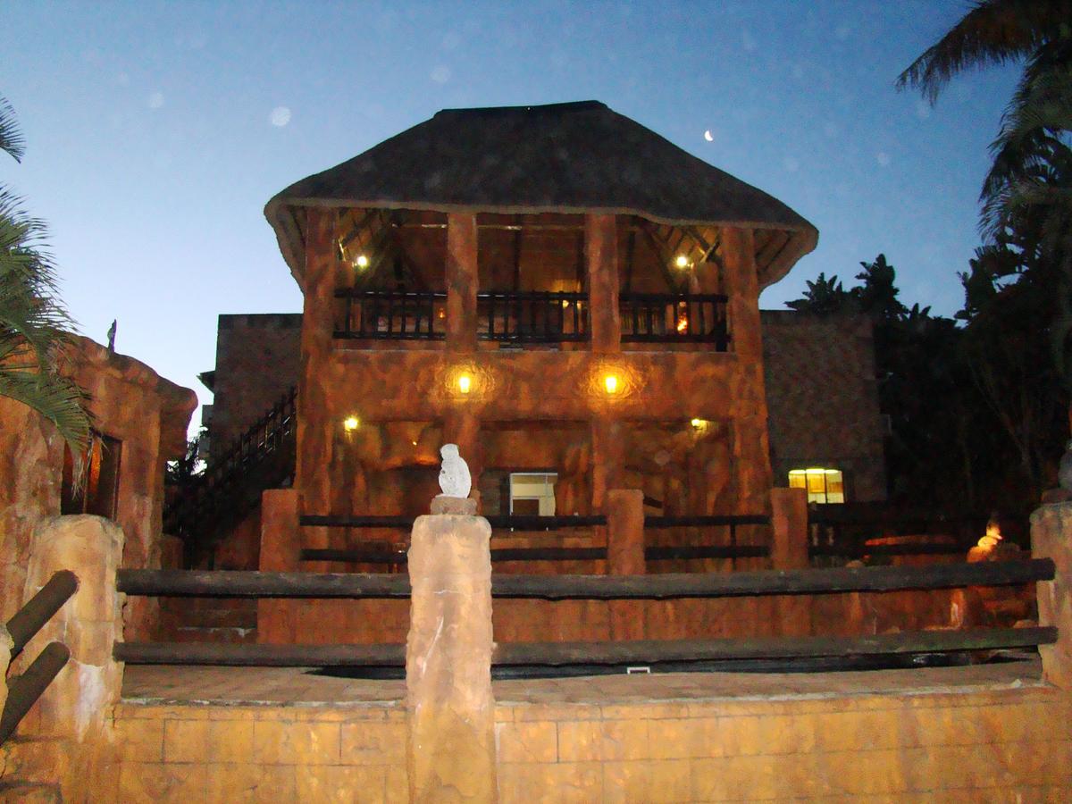 Oppi Rotse Guesthouse Saint Lucia Estuary Exterior foto